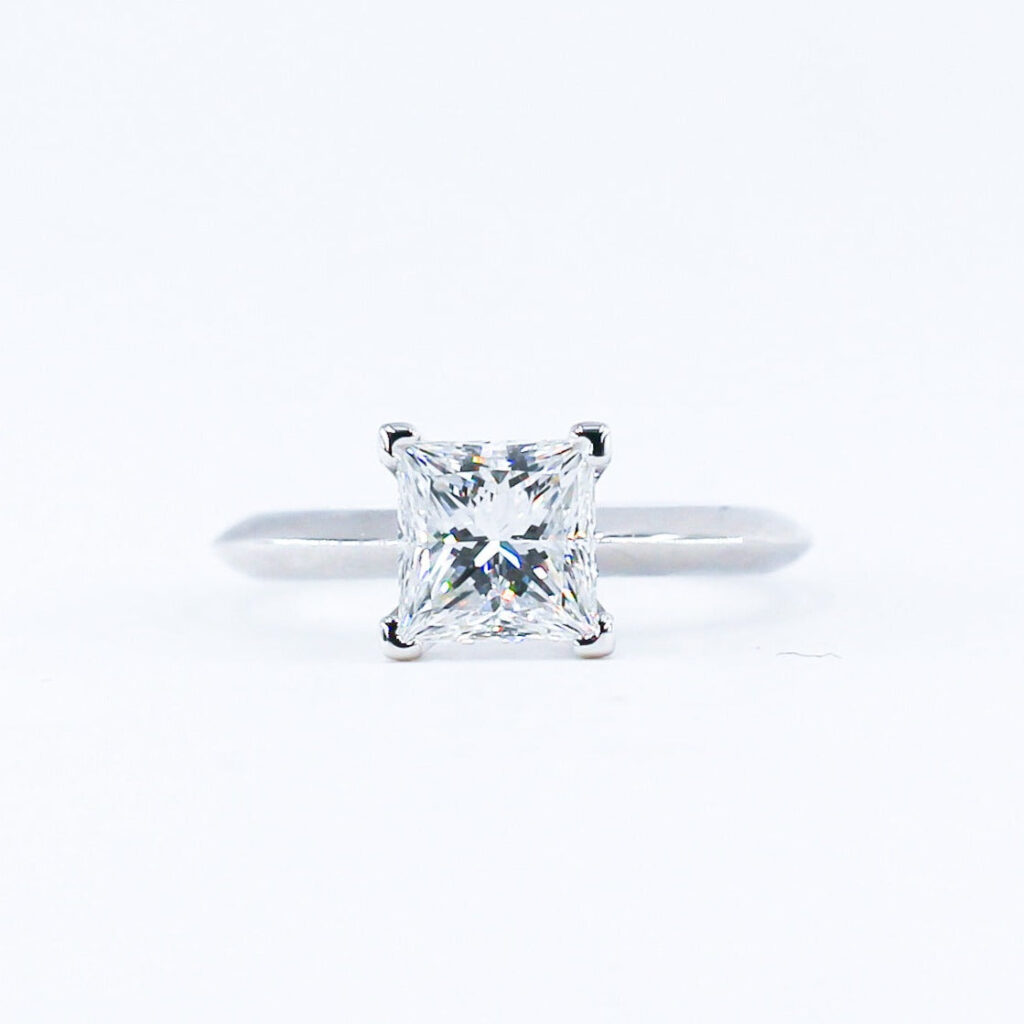 Solitaire Diamond Engagement Rings