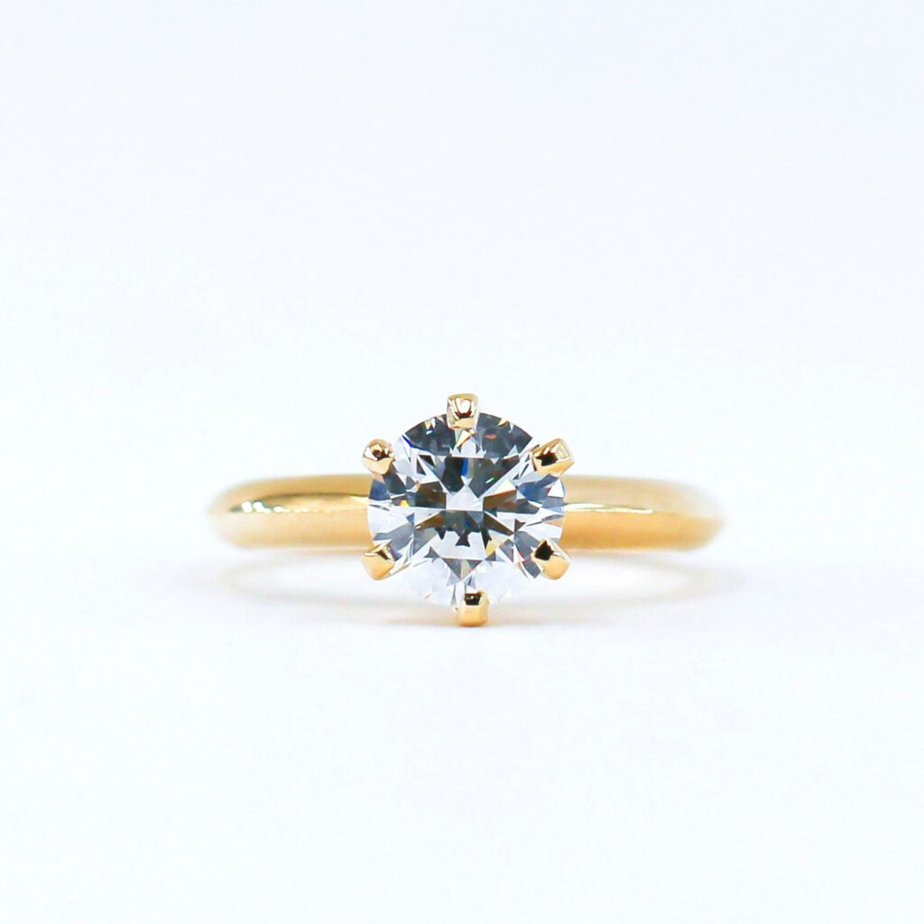 Solitaire Diamond Engagement Rings