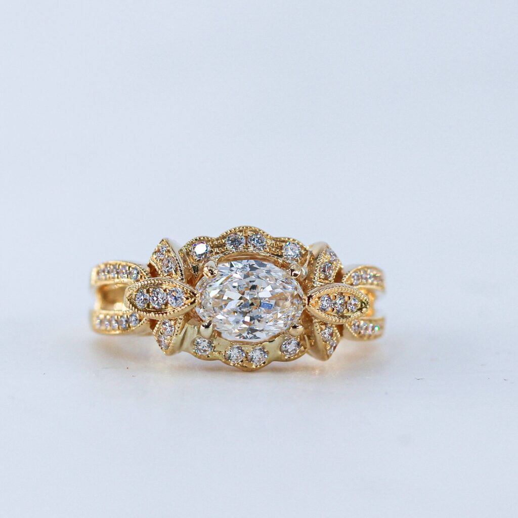 oval cut diamond engagement rings