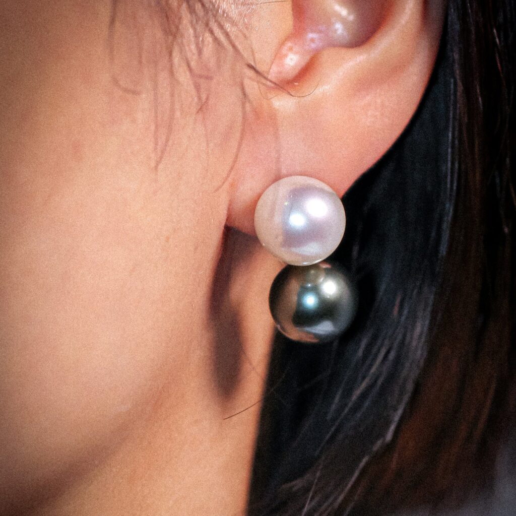 South Sea Pearl and Tahitian Black Earrigns