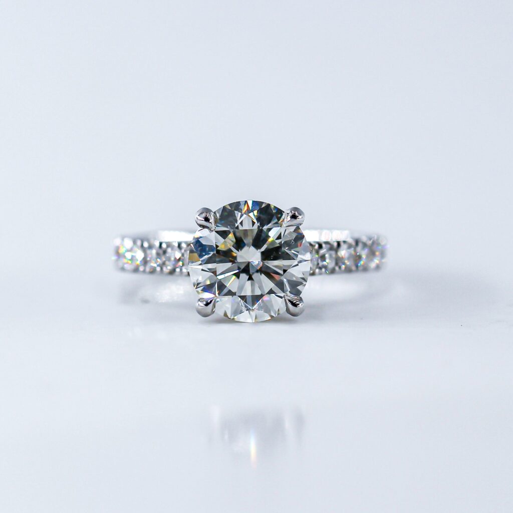 Round brilliant cut Diamond engagement rings Perth custom jewelery