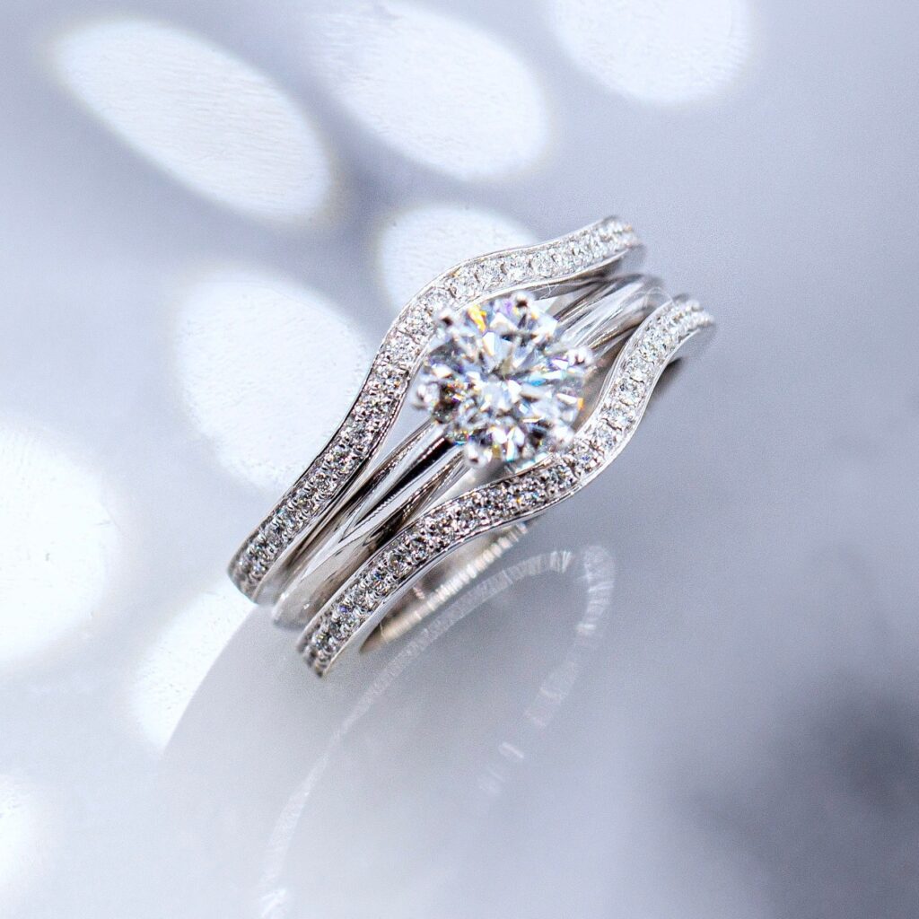 round brilliant cut diamond solitaire engagment rings melbourne australia best price