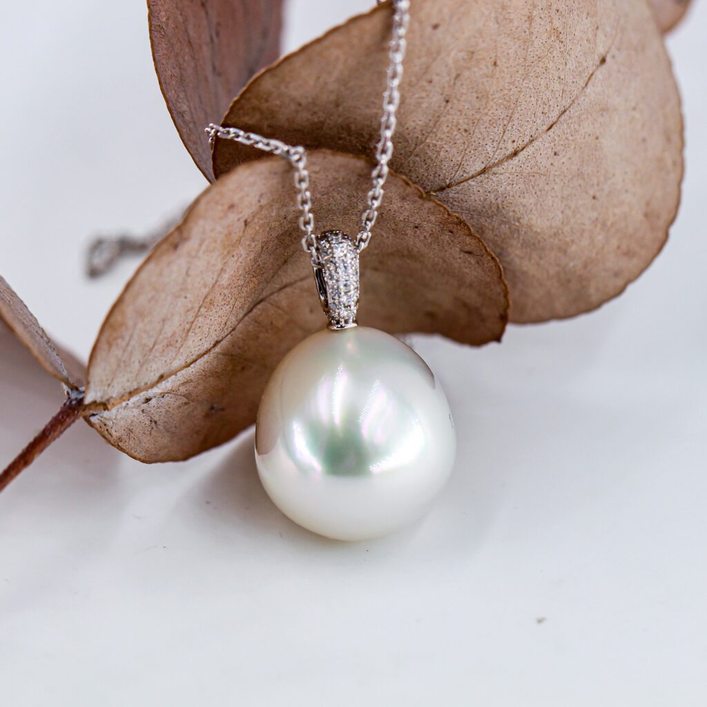 South Sea Pearl Diamond Pendant - PEAP14